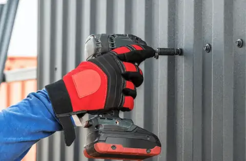 Travaux de zinguerie - Acon